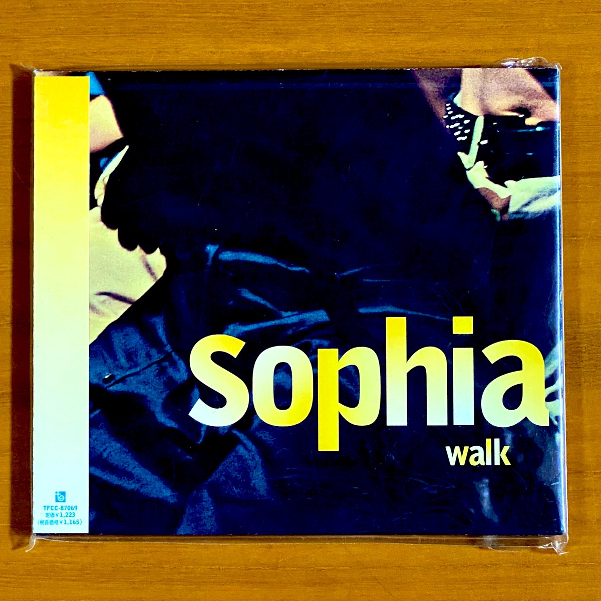 本日で発売から24年！ 2000年10月18日 発売 【walk/SOPHIA】 告知