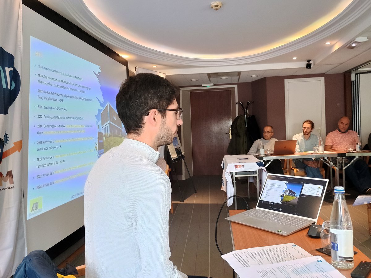 Intervention très instructive de Matthew Harris, de AFU Mécanique de Précision, lors de la formation 
Fabrications : Additive – Soustractive – Hybride
Eléments de comparaison