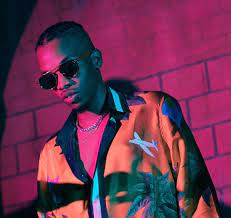 invictafm989's tweet photo. #COFFEEDRIVE
#INVICTA
#FREAKYFRIDAY

#NOWPLAYING🔥
#SURU @alhajitekno 

with @Joebee_daniel

LIVE ON https://t.co/Nw03YTMzzK https://t.co/xRYREhb4Fj