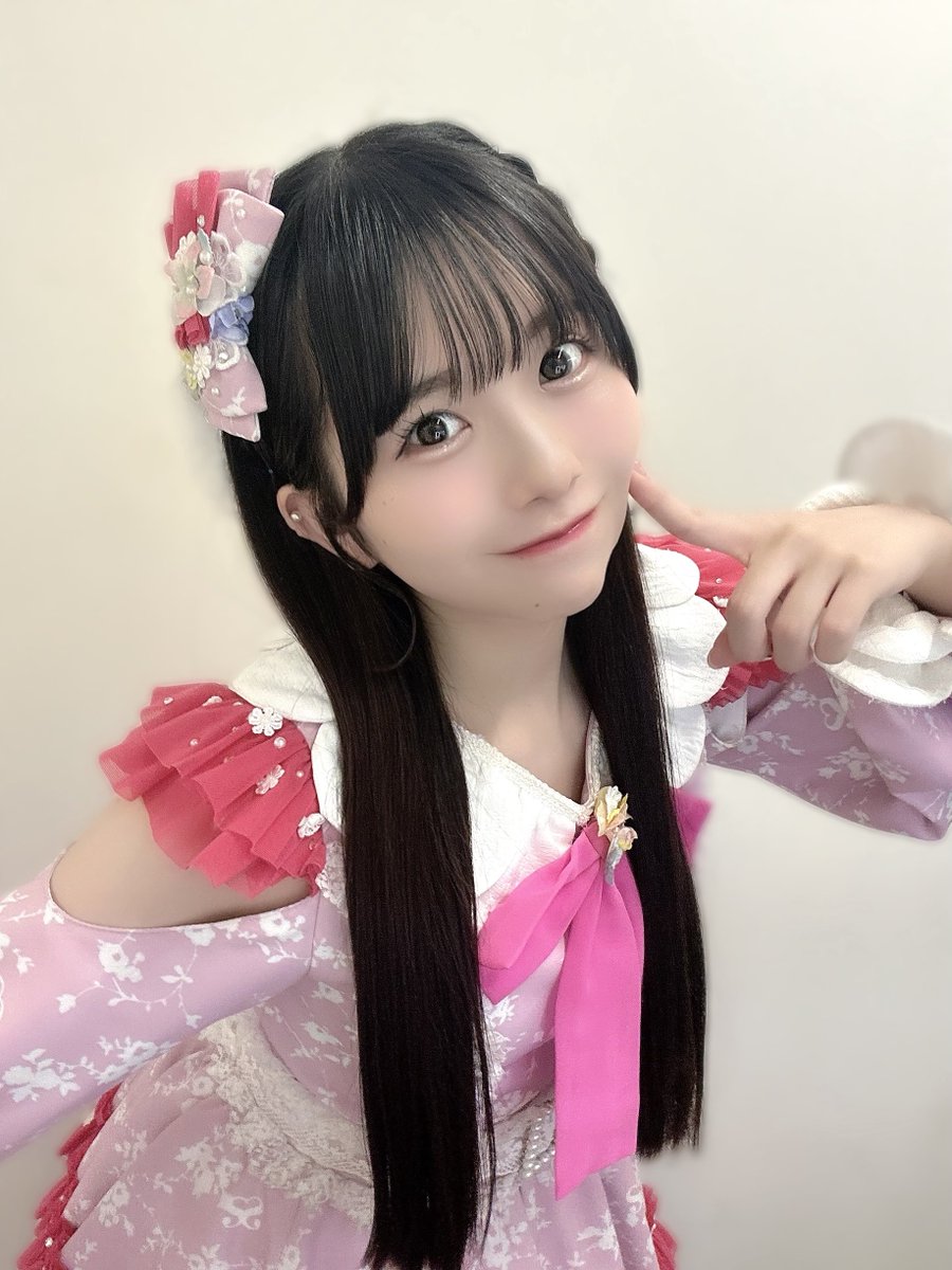 なつめ‪ෆ‪.*・゜ 今日のさらさらストレートすきやった〜？👼🏻🫧🤍 #すいすて #なあなあ