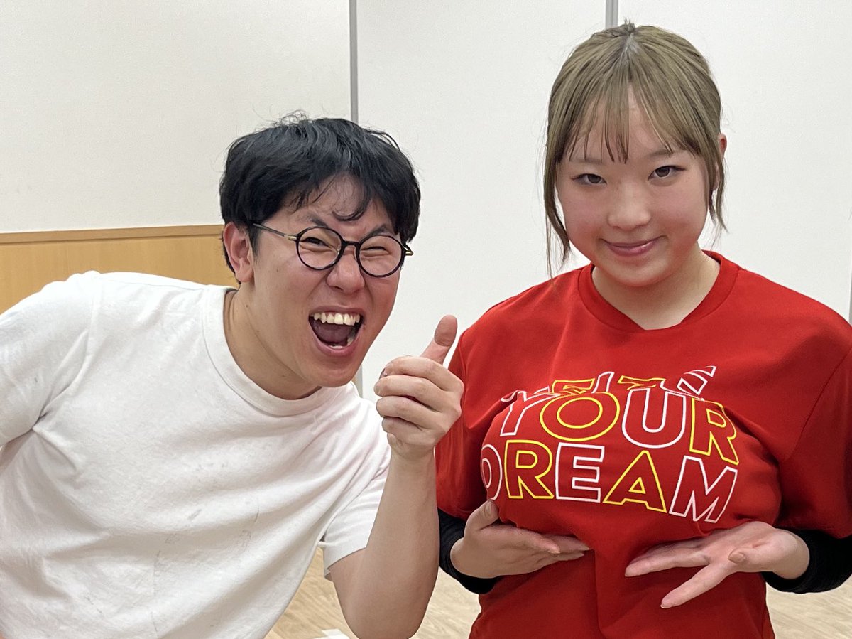 fukuno2960's tweet photo. まんてん堂、解散します！

相方が療養のため、一旦お笑い活動をお休みするからです。仲は未だにすごく良いので、戻ってきたらなんかまたやろーねって約束してます。

1年半ありがと！でも悔しい！！！

僕は相方を探します！誰か相方紹介してくれ！！短かったですが、ありがとうございました！！！ https://t.co/pw7cCBQK6a