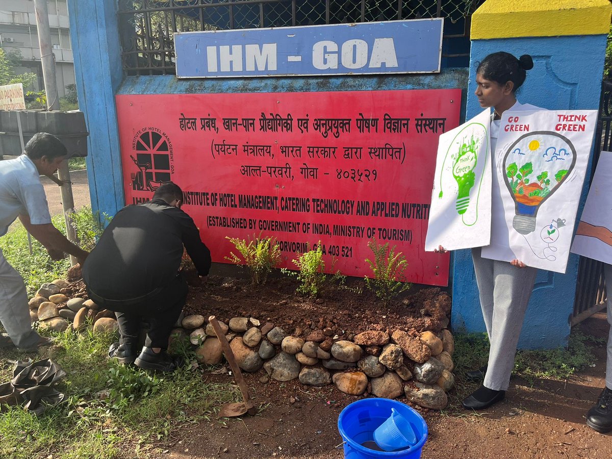 IHMGOA1's tweet photo. As part of the ongoing Tree plantation drive at Institute
of Hotel Management, a plantation drive was carried out
on 17/10/2024. The drive was led by faculty Mrs.
Mohini Khadji and Mrs. Reshmi Pillai with students of 1st, 3rd and 5th semester, Five saplings were planted. https://t.co/eXEzQySz26