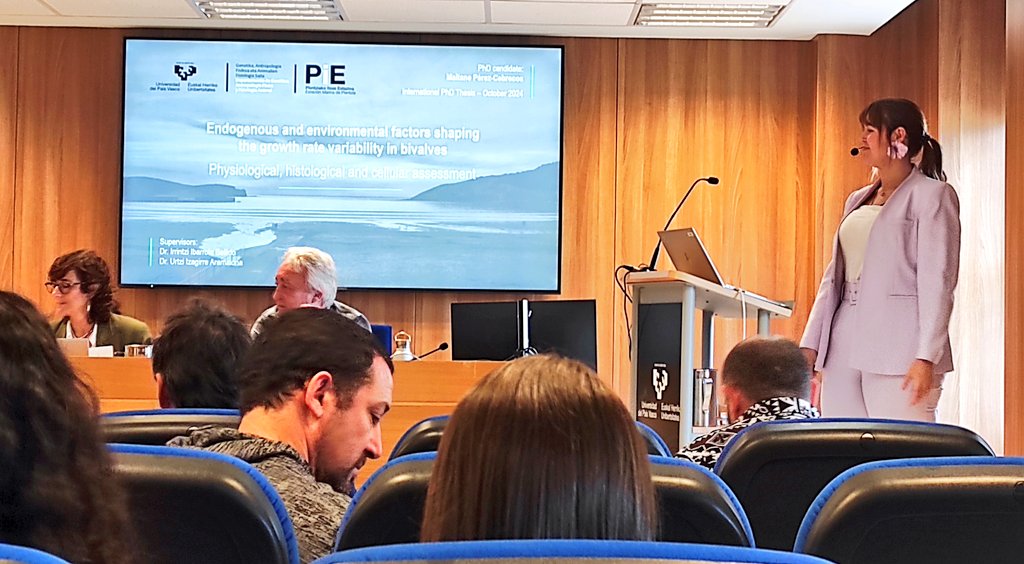 Today we are in celebration mode! 
🎊🎉
Congrats Dr. Maitane Perez-Cebrecos!
 🎉🎊
We have a new PhD 🎓 at <a href="/pie_upvehu/">PiE-UPV/EHU</a> 
Nice colaboration between physiologist and cell biologist <a href="/ztf_fct/">ZTF-FCT</a>

"Endogenous and environmental factors shaping the growth rate of bilbalves"