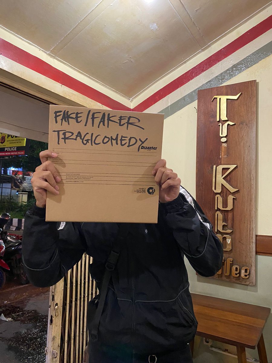 PE_official's tweet photo. The test press vinyl of Tragicomedy and Fake/Faker is landing in hand!

Soon👀👀👀 https://t.co/6gOkLwNqLB
