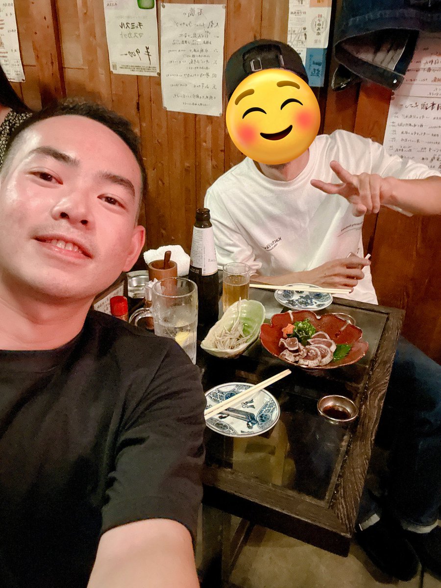 calvinlee0693's tweet photo. 三泊四日の大阪旅行は無事に終わった🥰
相変わらずけんぞーさんはめっちゃ元気！！また今度大阪に行ったら会おう🙌🏻 https://t.co/0YISmi1m9g