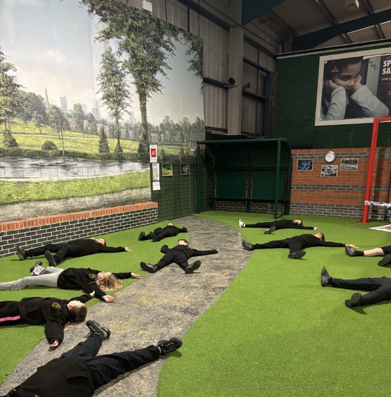 RawmarshSP's tweet image. 👨‍🚒 On Tuesday 15th October, our Year 6 class visited the Community Safety at Lifewise Centre with Crucial Crew!

Read the full story here 👇
buff.ly/40gsOdc