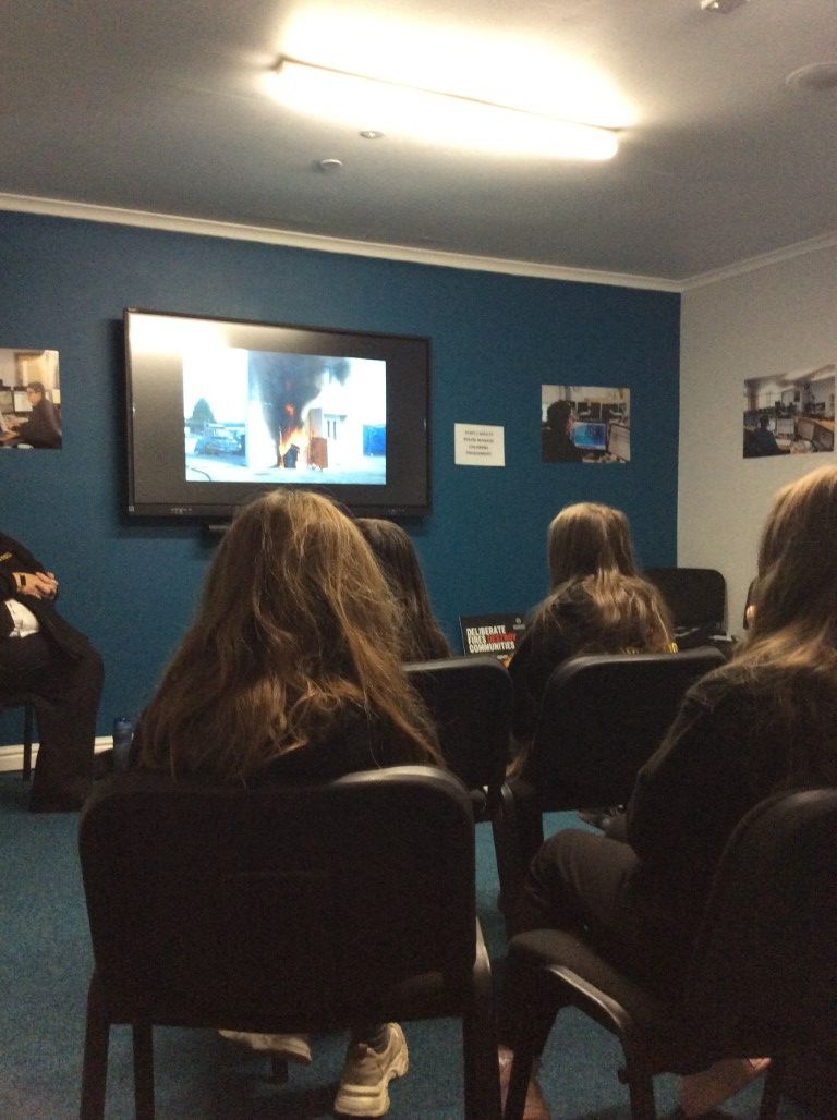 RawmarshSP's tweet image. 👨‍🚒 On Tuesday 15th October, our Year 6 class visited the Community Safety at Lifewise Centre with Crucial Crew!

Read the full story here 👇
buff.ly/40gsOdc