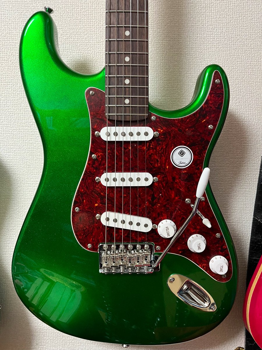 my new gear… (MNG) Futra FST-400VS Metallic Green タメシビキで知っ