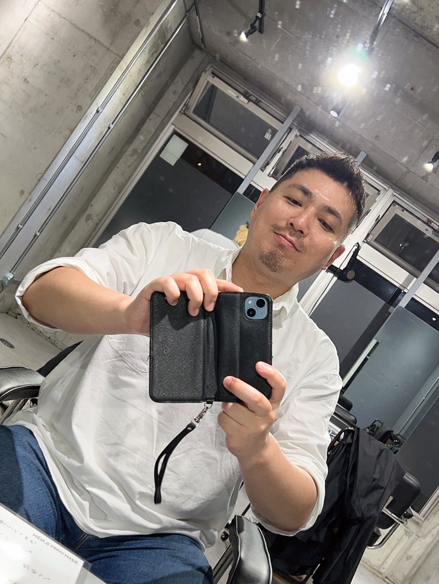 MSZ006PMX003's tweet photo. 髪切ってきたけどどうでしょうか？ https://t.co/2JWpd4lp4C