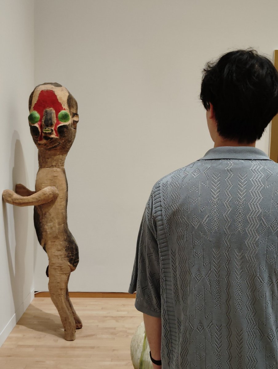 お、SCP-173とは何ら関係のない芸術家の加藤泉氏の作品、無題2004だ