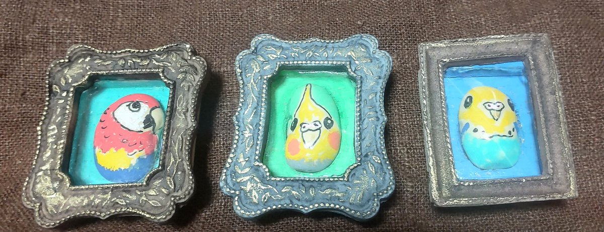 hankoyamana's tweet photo. 色付けしたらそれっぽくなった
明日から谷中芸工展に参加します
仕事空間そうさんで♪
#ちっさいもん https://t.co/n5juef4vCo