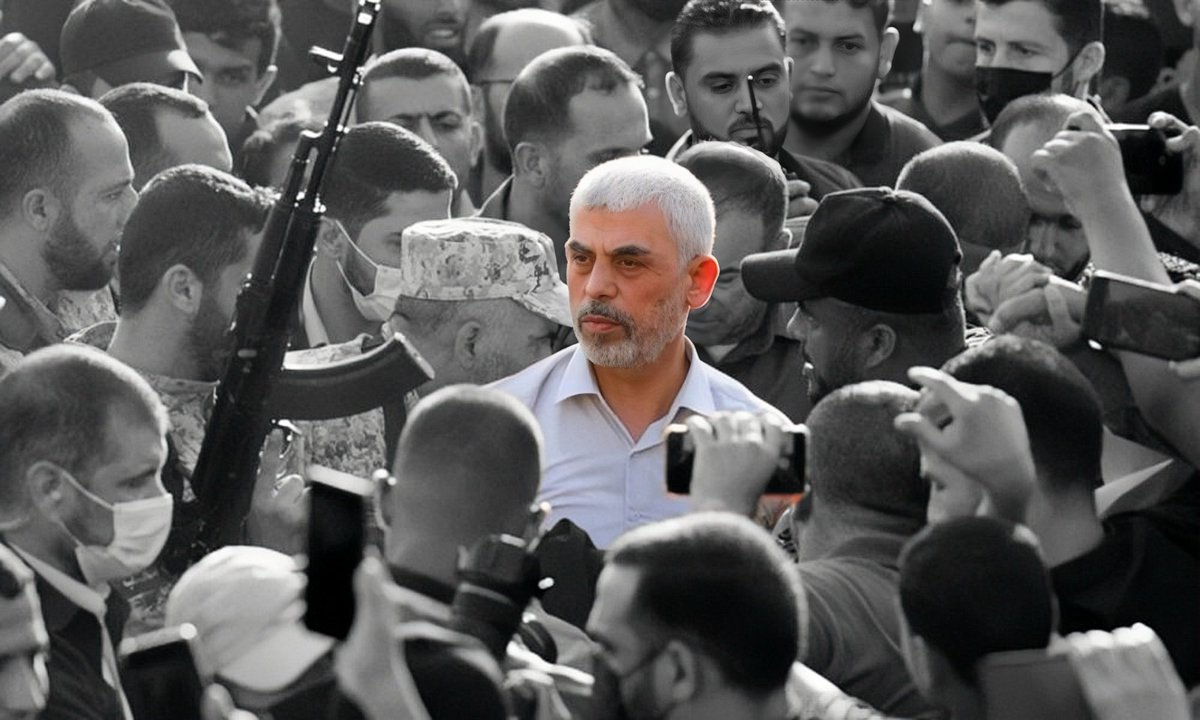 Mü'minlerden öyle erler vardır ki, Allah'a verdikleri sözde durdular. Öyle ki onlardan kimi adağını yerine getirdi (şehîd oldu), kimi de (şehîd olmayı) bekliyor!

(Ahzâb Suresi - 23)