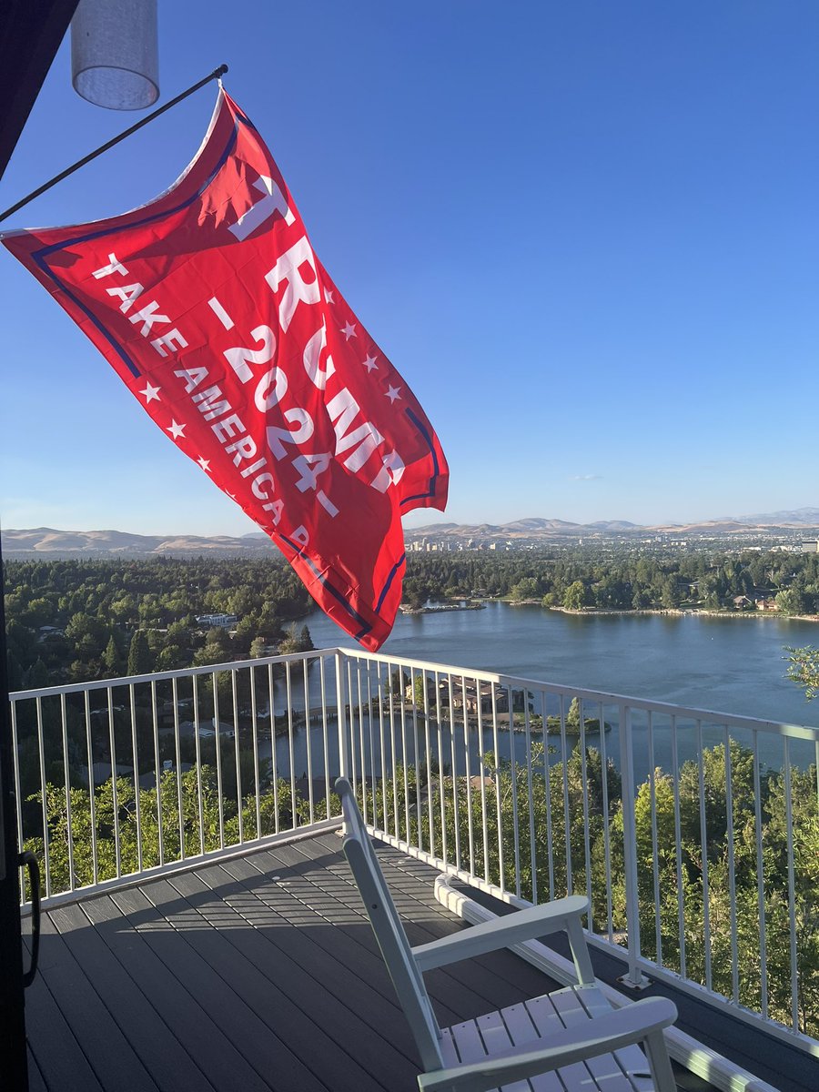 MJ 🏴‍☠️ tweet media