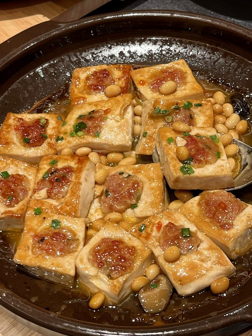 pershing___'s tweet image. Behind the food there is a lot of love.