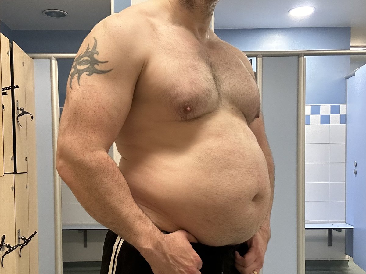 GainingHulk's tweet photo. Fat Friday https://t.co/jhtYg6P5yO