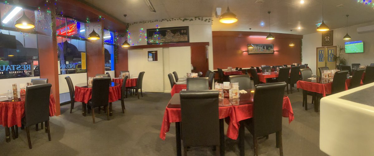 MrHilariouskiwi's tweet image. Shut up and get out of moi way!

Fucking paparazzi 🙄

Don’t you know who I am?!

#UpperHutt