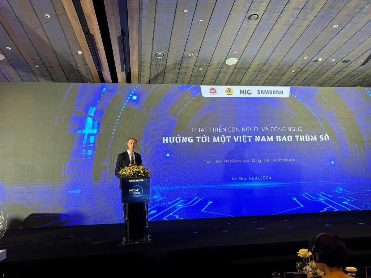 Our keynote speech from today's Multi-stakeholder Forum with Samsung and NIC:
1️⃣ People-first tech
2️⃣ Boost e-gov usage
3️⃣ Leave no one behind
4️⃣ Protect data
5️⃣ Team up for change: Gov't, business, academia unite! 🤝🚀
#DigitalInclusion #Vietnam #UNDP