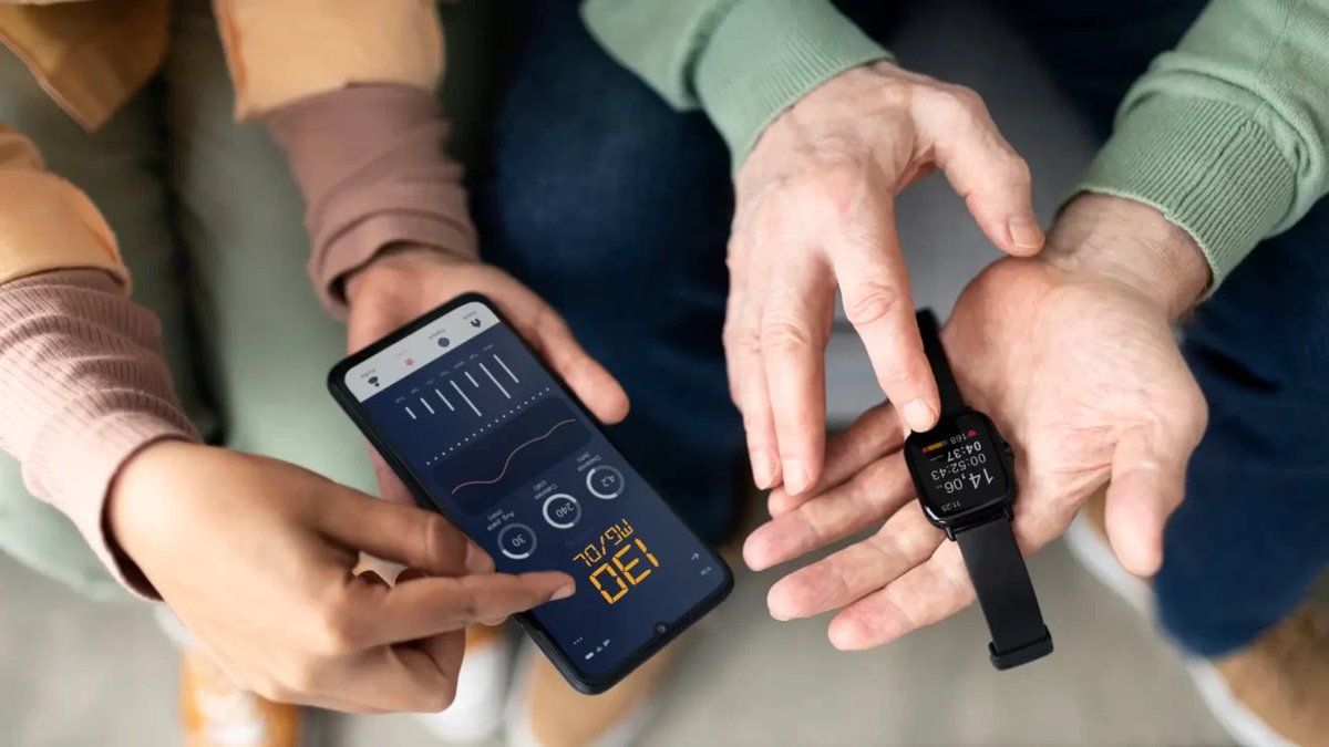 pragnalkrupa's tweet photo. It’s time for no prick: Noninvasive glucometers are almost here

The new device will help monitor #glucoselevels through electromagnetic waves without constantly pricking the fingers.#diabetes #glucometer #CGM #noninvasiveglucometers #diabetescare 
https://t.co/Hhkh2pHeZw https://t.co/qgTJWjhojD