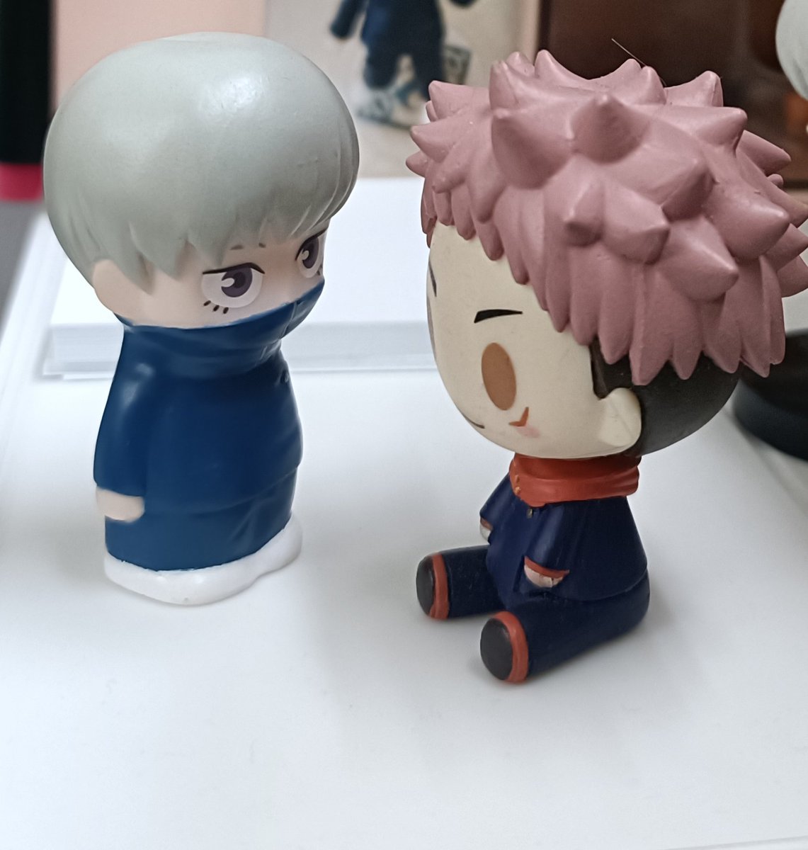 inumakiverse's tweet photo. quick what are they gossiping about https://t.co/FzhPfzzXFL