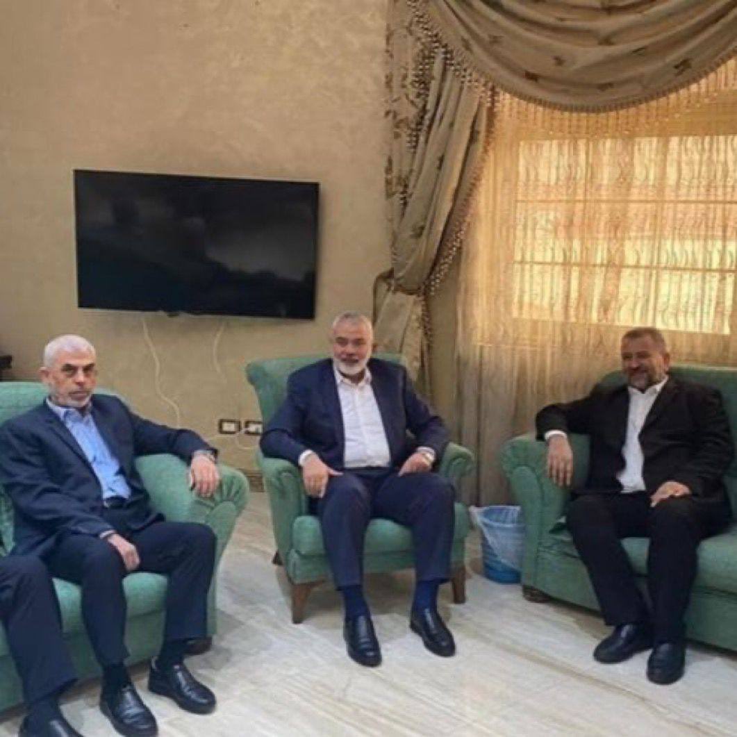 eTheurgy's tweet photo. @mohammed_hijab No billions of dollars in brief cases, no five star hotels in Qatar, no human shields. 

Just pure masculine Zalama warriors death. Glory to him for his martyrdom. https://t.co/7D4hPgaU4O