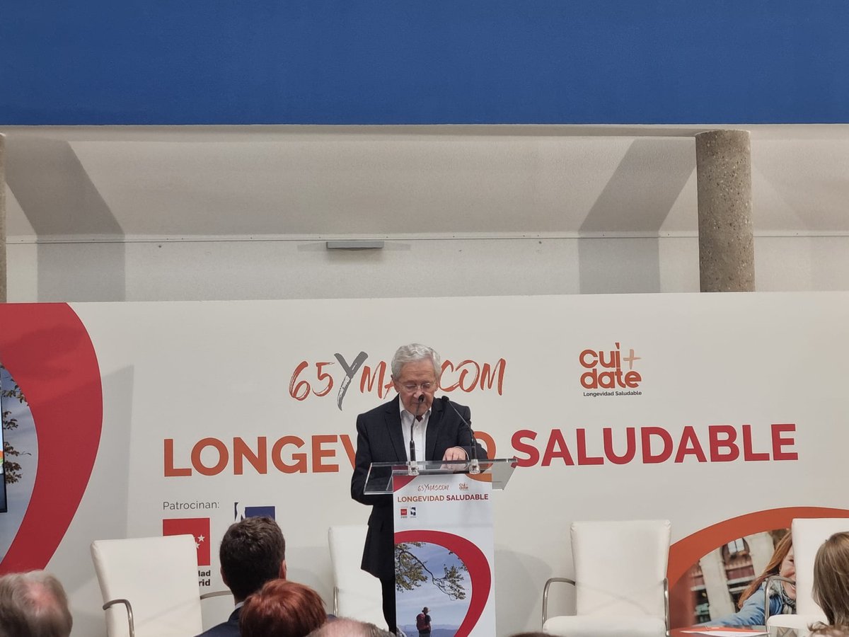 <a href="/Ayto_Las_Rozas/">Ayuntamiento de Las Rozas</a> El presidente de 65YMÁS, Fernando Ónega: "No hay misión más trascendente que ser útiles en todo lo que le afecta a los mayores"

#LongevidadComunidadMadrid #LongevidadLasRozas <a href="/Ayto_Las_Rozas/">Ayuntamiento de Las Rozas</a> <a href="/ComunidadMadrid/">Comunidad de Madrid</a>