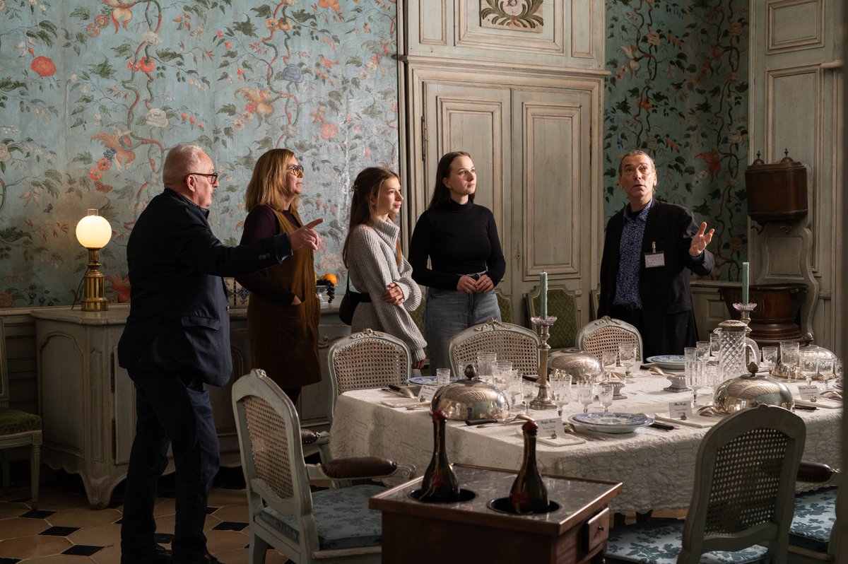 LesMonumentsNat's tweet photo. Pour son anniversaire, Ronsard vous invite au château de #Talcy, en @RCValdeLoire ! 🎂
Au travers d’un spectacle immersif, découvrez l'œuvre de ce poète emblématique du XVIe siècle. ✒️
👉 Je prépare ma visite : https://t.co/Byv4Eh2fCl https://t.co/zvcA91HcJK
