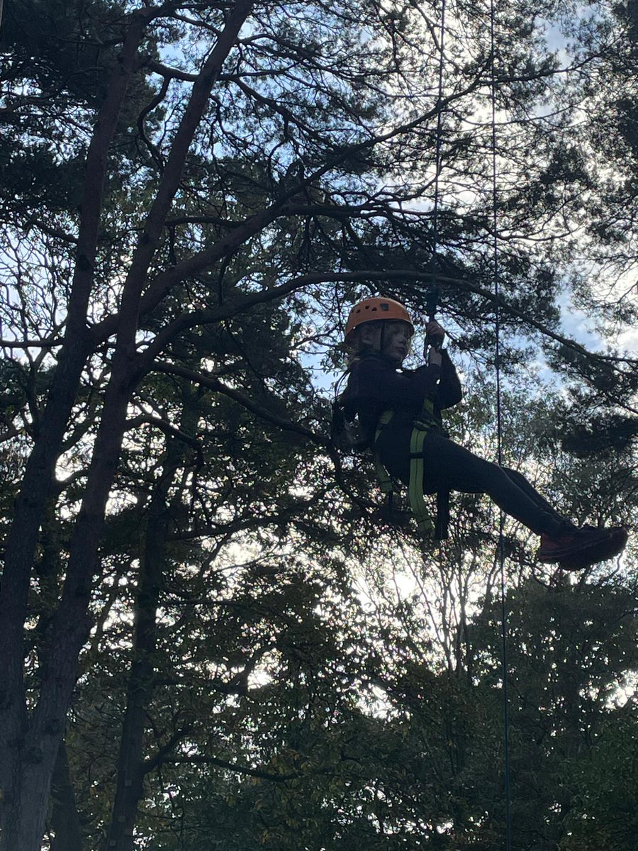 NewMiltonJunior's tweet photo. Group 8 High ropes https://t.co/p7zHHL8Kjy