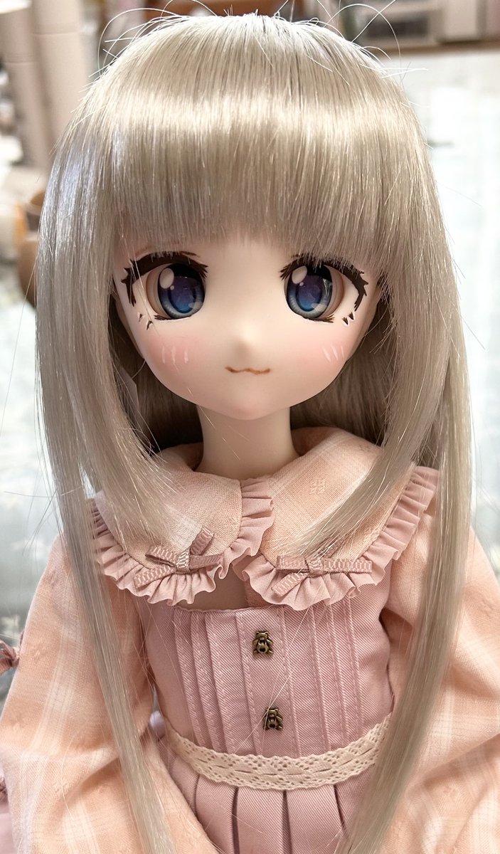 puidol's tweet photo. 先にボディを買ってしまい、自分を追い込んで何とか人生初ヘッド描けた。
色々突っ込みどころはあるけれど、今は良しとしよう！
名前を決めないとなぁ〜

#ドール　#MDDはいいぞ  #MDD https://t.co/Hj40HyZZkd