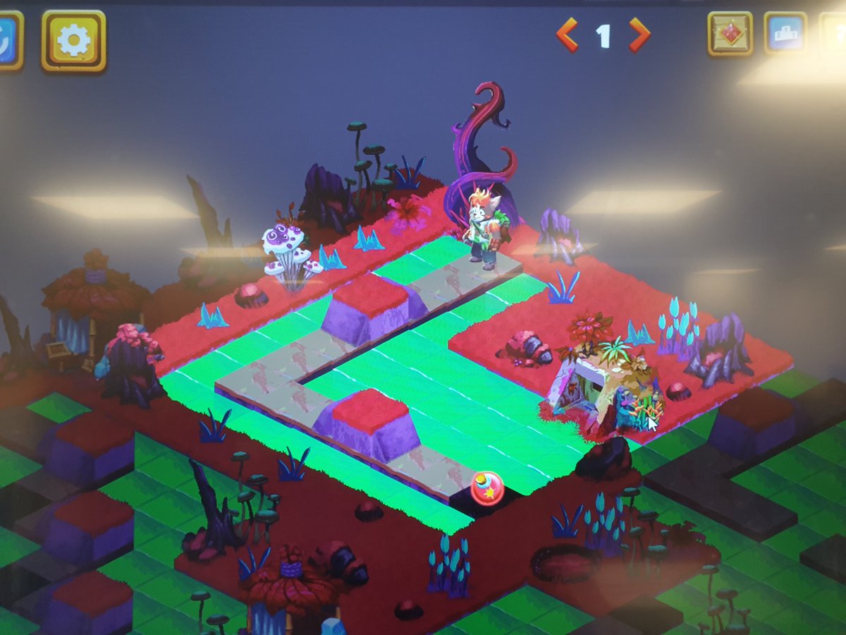 KESVi_ICT's tweet image. Y10 @OCR_ICT @keslichfield enjoying @Codementum1 #sequence #repetition #variables #arrays