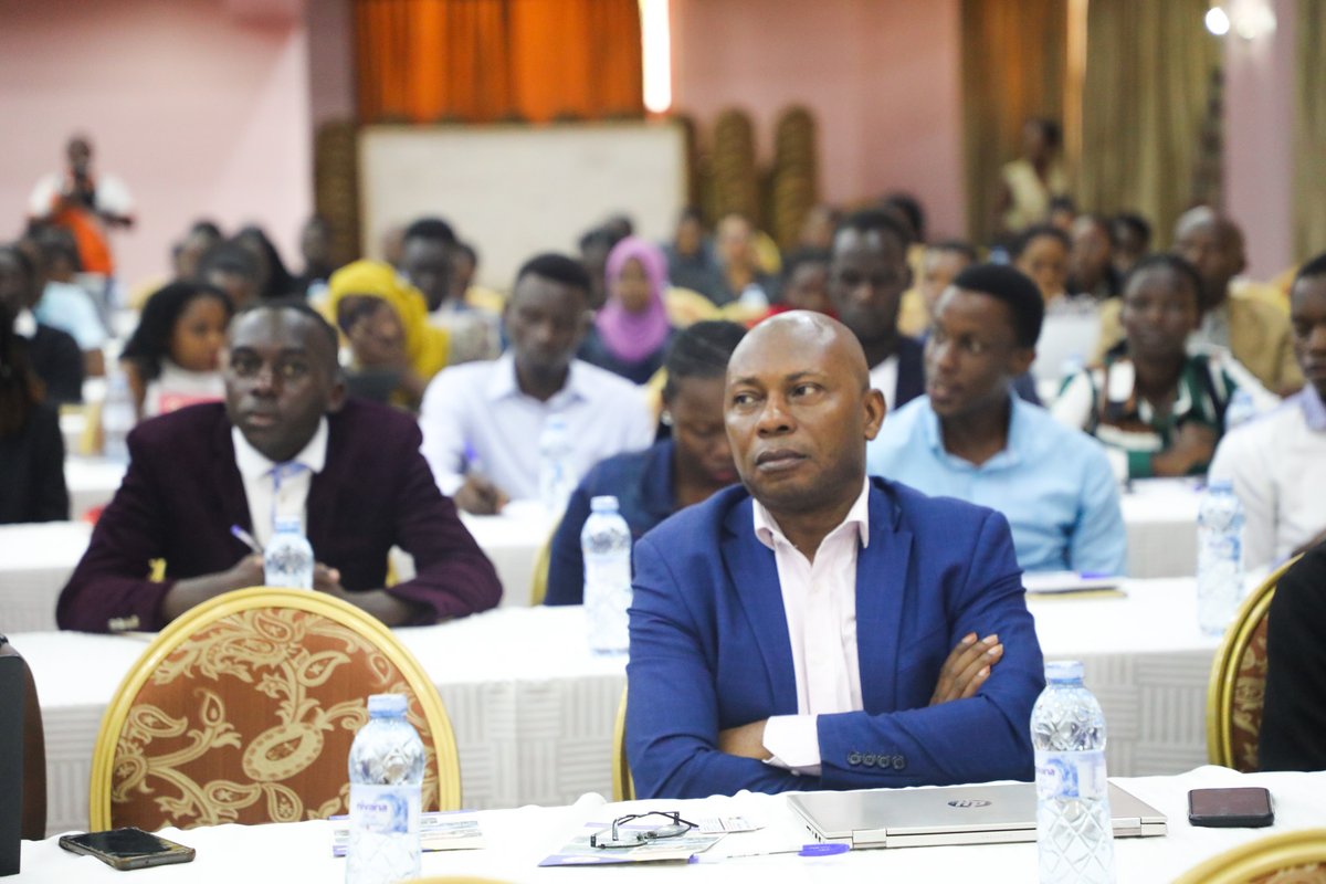 FAOUganda's tweet photo. Today, we wrap up #WorldFoodDay celebrations with a high-level Policy Dialogue on the state of food &amp; nutrition in #Uganda.

Stakeholders will discuss the food security outlook, review policy efforts on the #RightToFood, and commit to fast-tracking solutions for a healthier🇺🇬. https://t.co/q6o4SWHD8j