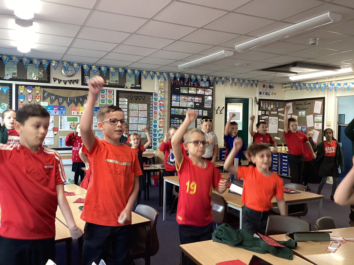BaderPrimary's tweet image. Y3R are enjoying our wake and shake whilst supporting ‘Give Racism the Red Card’ #WRD24 #RRSarticle2
