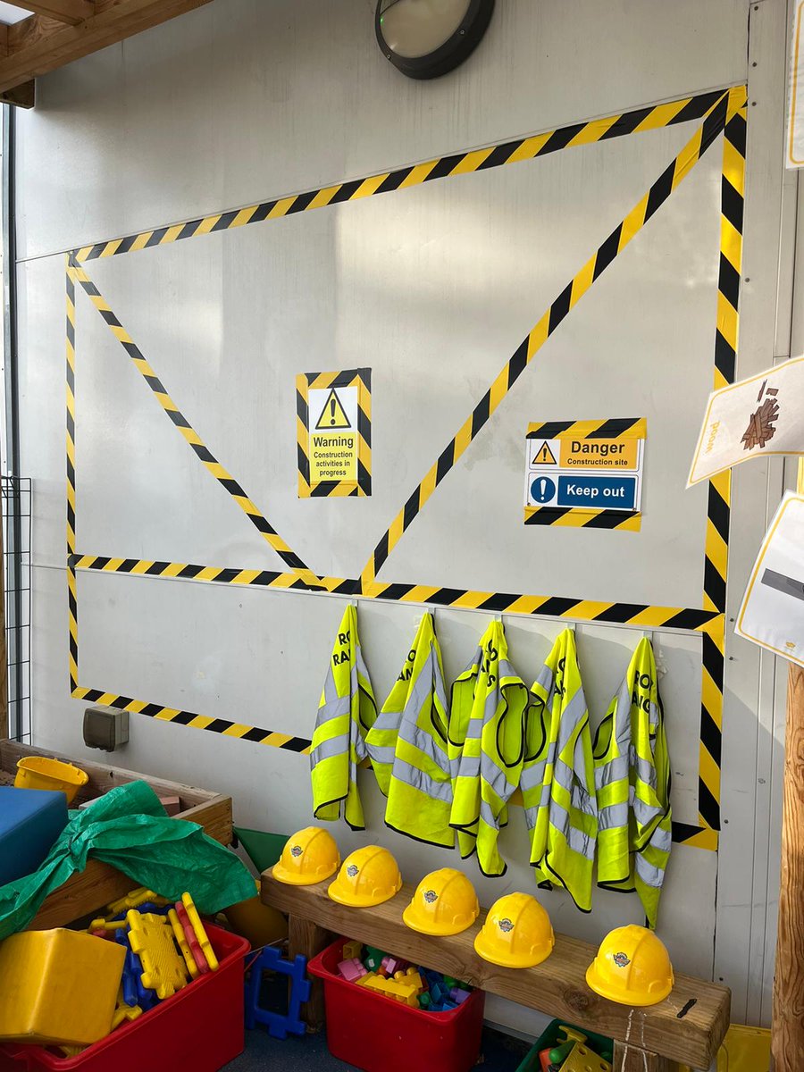 DeltaPrimary's tweet image. Our Reception and Year 1 children can't wait to explore their brand new outdoor construction area!