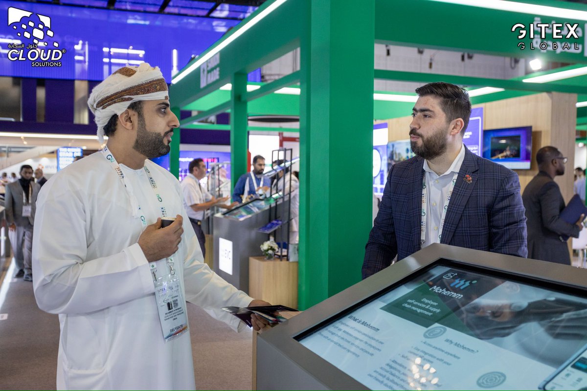 _CloudSolutions's tweet photo. حضوراً لافتاً وتفاعلاً مع زوار جناح حلول السحابة في معرض #جايتكس_دبي24  تشرفنا باستقبالكم طيلة أيام المعرض وكانت فرصة رائعة للتعريف بمنتجاتنا..

#حلول_السحابة قيادة الإبتكار في الرعاية الصحية 
#GITEX2024 #GITEXGLOBAL #GITEXTechWeek #Cloud_Solutions https://t.co/wEWfkIyUCF