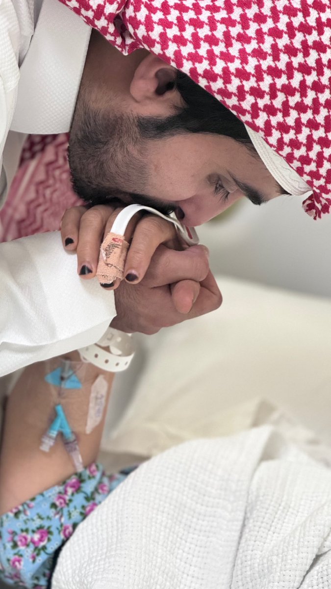 dm12_p's tweet photo. يالله جعل الليالي لامن جارت ودارت
 ما توجع أمي أو واحد من إخواني 🤍. https://t.co/UZk8cRj4CC