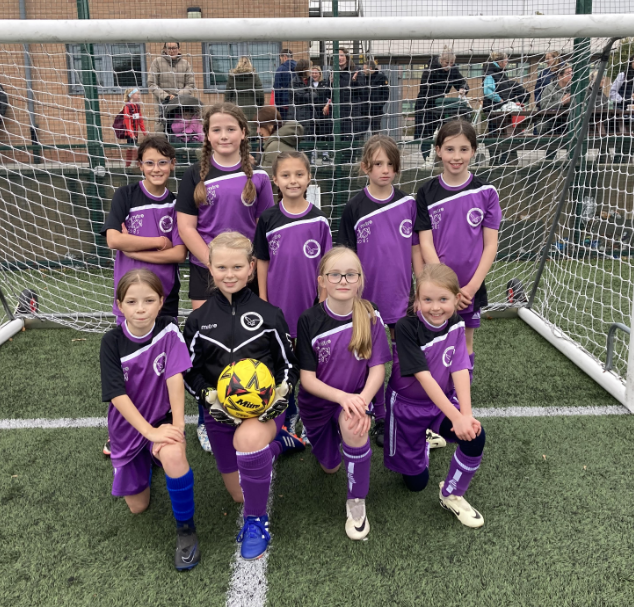 BroughPrimary's tweet photo. After a fabulous opening 1-0 victory over North Ferriby, our girls followed that with three other impressive performances which brought about an encouraging 4th place finish in the annual SHS Cluster football event earlier this week. Well done, girls! 👏⚽️ https://t.co/3b18AX58HN