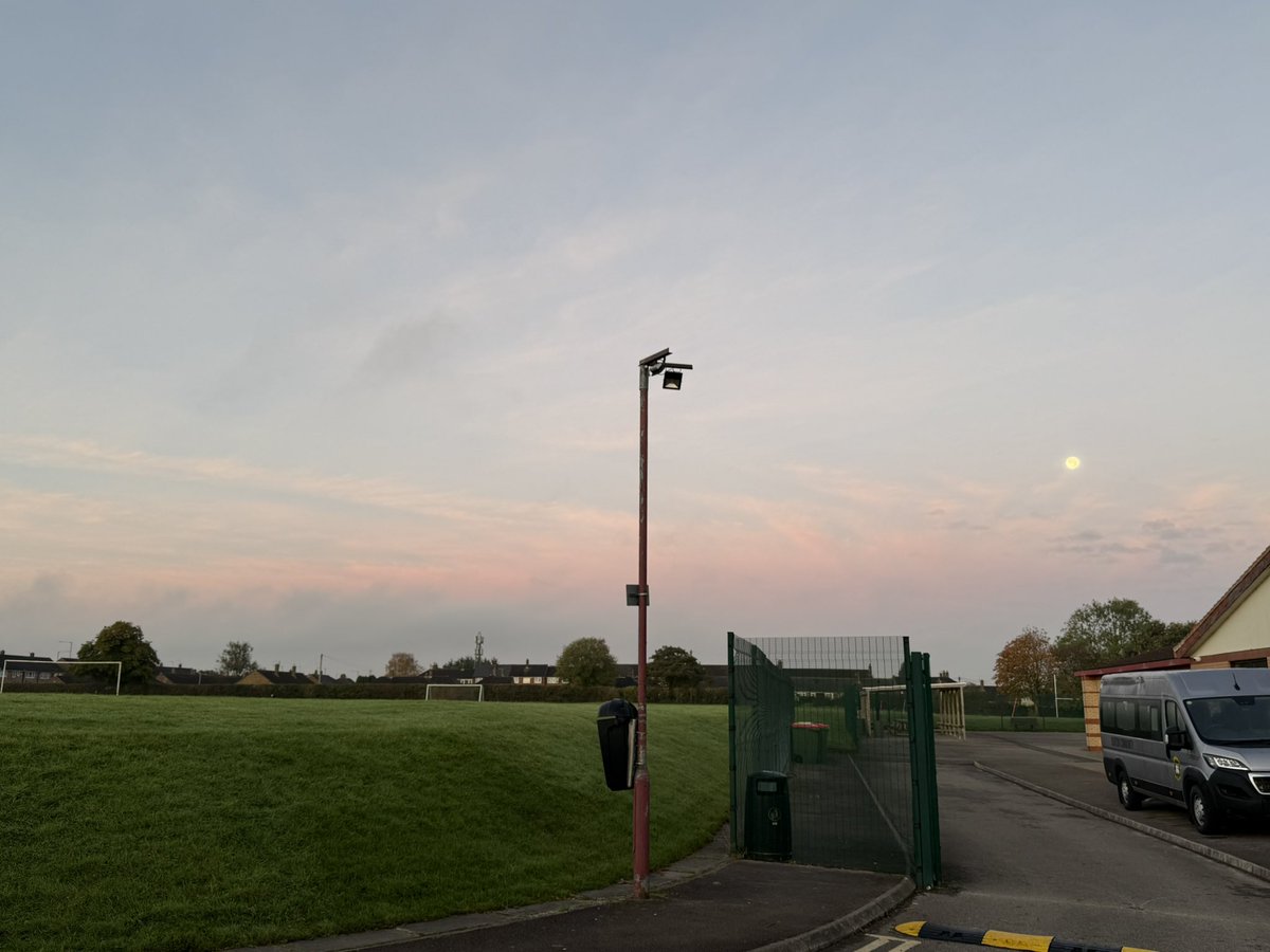 AshtonCSCPE's tweet photo. Record breaking FIT Friday with over 180 students taking part in our morning activity. We have class vs class at lunch with our Y9 rugby game. #teamashton https://t.co/OJASQhUfCX