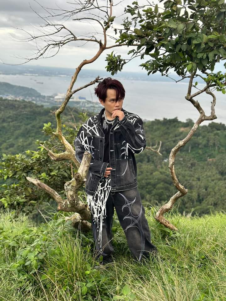 spyyyeah's tweet image. no context but... (⁠●⁠♡⁠∀⁠♡⁠)

@1stoneOfficial #1stOne
#1stOne_PaalamNa #1stOneDITO 
@1stoneofc_ace #1stOne_ACE