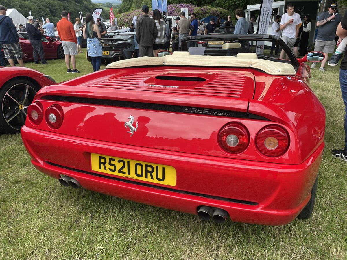 CarPapped tweet media