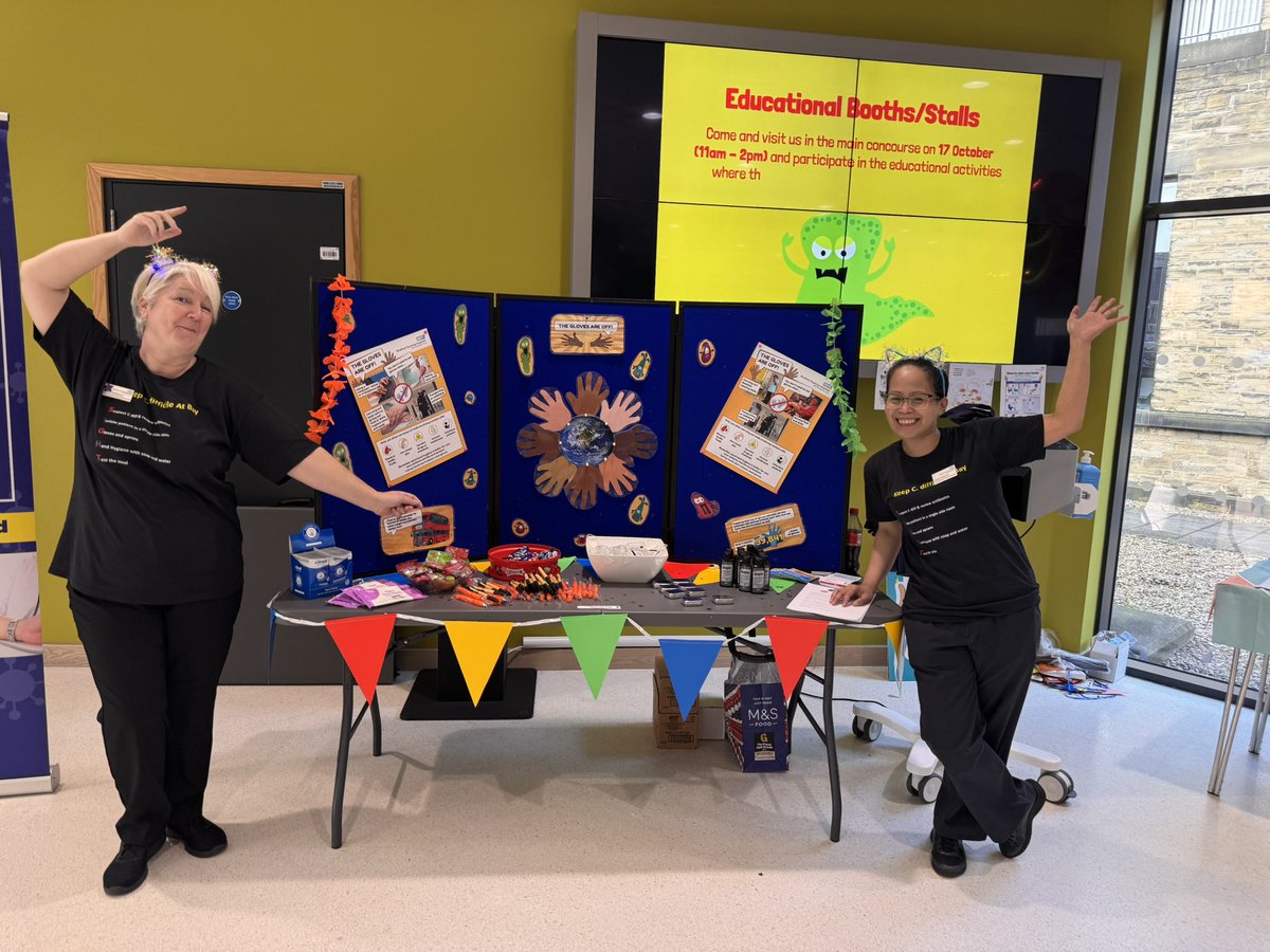 IPC_Team_BTHFT's tweet photo. What an amazing event on the main concourse at BRI celebrating IPC week at @BTHFT! 🥳 #CaughtCleanHanded #IPCWeek2024 #BugContest 🦠 @UKHSA_NorthWest https://t.co/VaXMcvrTLK