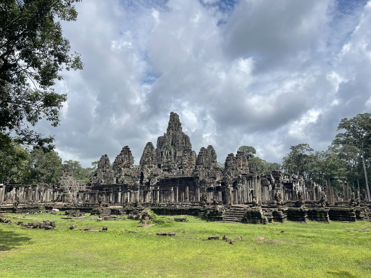 Bayon Temple, located in Cambodia’s Angkor complex, is renowned for its towering stone faces and intricate carvings, reflecting the grandeur of the Khmer Empire.

#khmerjourneys #travelincambodia #cambodiatailormade #solotravel #familytravel #smallgrouptravel #bayontemple