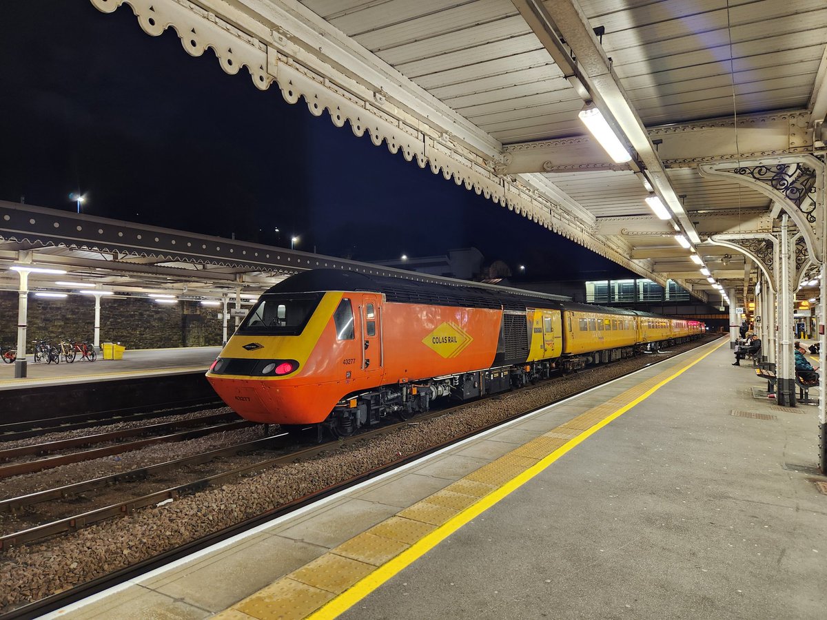 thesatnav89's tweet image. Couple from last nights spin to Sheffield the cracker Jack pair 43257 43277 out on 1Q50 Derby rtc to Doncaster Chs #Hst #Testingtesting