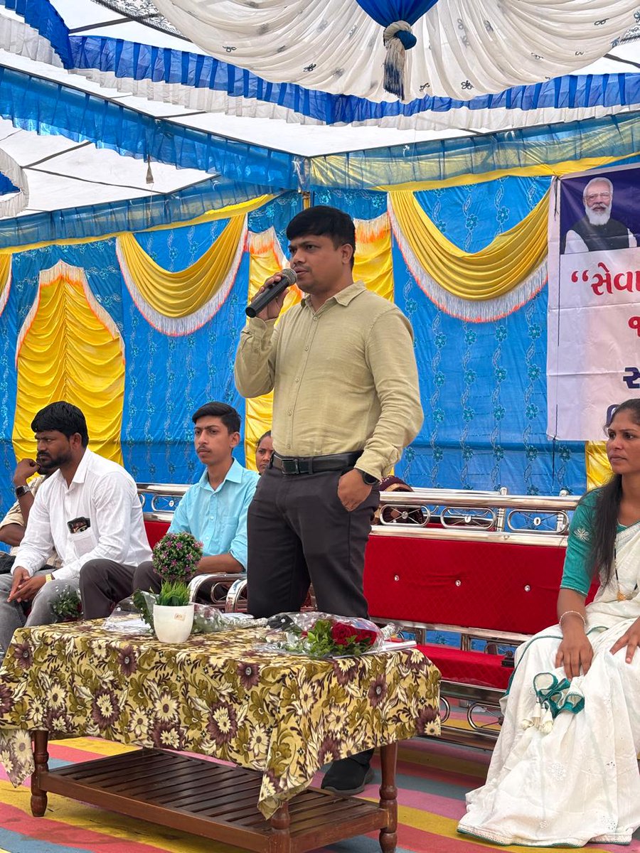 10 માં તબક્કા નો સેવા સેતુનો મલંગદેવ તા. સોનગઢ જી. તાપી ખાતે મામલતદાર શ્રી, Tdo શ્રી, અને પદાધિકારીઓ તેમજ તમામ લાઈન ડિપાર્ટમેન્ટ સાથે આરંભ કરવામાં આવ્યો.<a href="/CMOGuj/">CMO Gujarat</a> <a href="/CollectorTapi/">Collector & DM-Tapi</a> <a href="/ddo_Tapi/">DDO Tapi</a> <a href="/monakhandhar/">Mona Khandhar IAS</a> <a href="/PMOIndia/">PMO India</a>