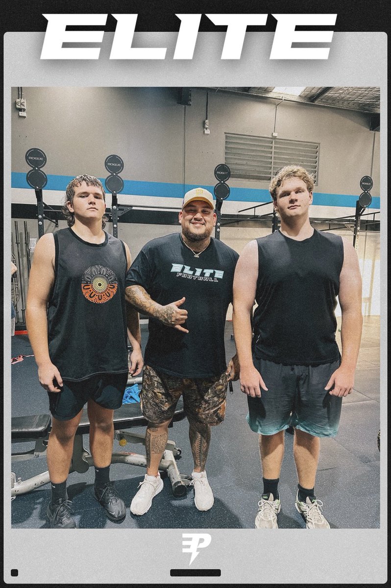 ThaMonstar's tweet photo. My two 16 Year Old OT’s! 
Getting them ready for a HS or College Opp!!
@ElitePacific_ https://t.co/krYetfSmAL