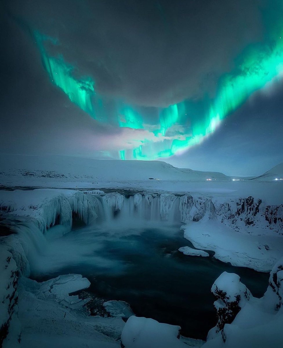 earthcurated's tweet photo. Iceland ✨ https://t.co/suMJK76N8u