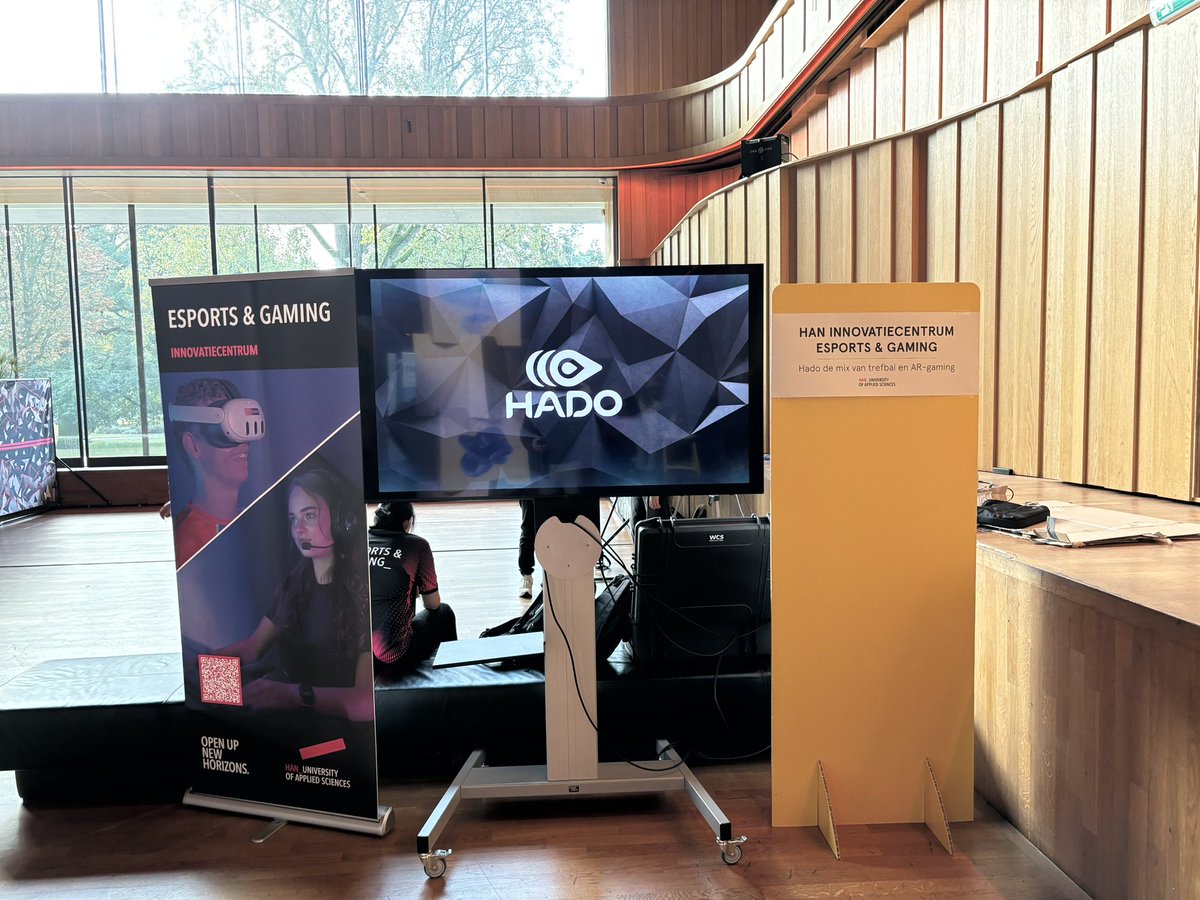 Vorselman (@vorselman) on Twitter photo Studenten <a href="/HANnl/">HAN University of Applied Sciences (HAN)</a> presenten prachtige initiatieven <a href="/MusisenSTArnhem/">Musis & Stadstheater Arnhem</a> Studenten <a href="/HANnl/">HAN University of Applied Sciences (HAN)</a> presenten prachtige initiatieven <a href="/MusisenSTArnhem/">Musis & Stadstheater Arnhem</a>