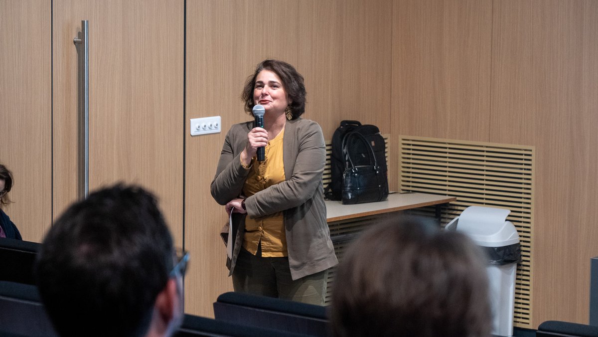 CHU de Reims (@chudereims) on Twitter photo #EgaliteProfessionnelle | Parentalité des hospitaliers Dans le cadre de sa démarche d'égalité professionnelle femme et homme, le <a href="/CHUdeReims/">CHU de Reims</a> a proposé à ses manager une conférence autour de la thématique "Parentalité des hospitaliers : enjeux de management et rôle de soutien". #EgaliteProfessionnelle | Parentalité des hospitaliers Dans le cadre de sa démarche d'égalité professionnelle femme et homme, le <a href="/CHUdeReims/">CHU de Reims</a> a proposé à ses manager une conférence autour de la thématique "Parentalité des hospitaliers : enjeux de management et rôle de soutien".