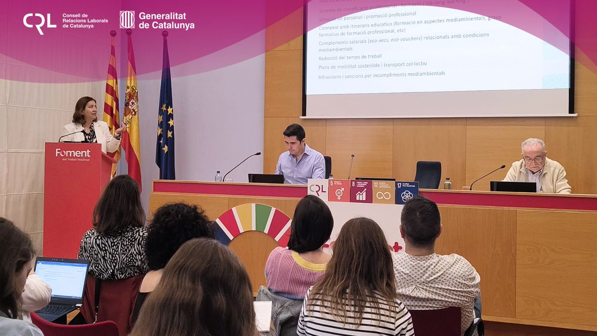 CRL_cat's tweet photo. Consuelo Chacartegui vicedegana de la Fac. de Dret
@UPFBarcelona 🗣️: "És clau inserir el principi de #sostenibilitat mediambiental en les relacions laborals mitjançant la #negociaciócol·lectiva i incorporar clàusules de seguiment i avaluació que demostrin el compromís real". #RS https://t.co/LDxrMAv7Wz