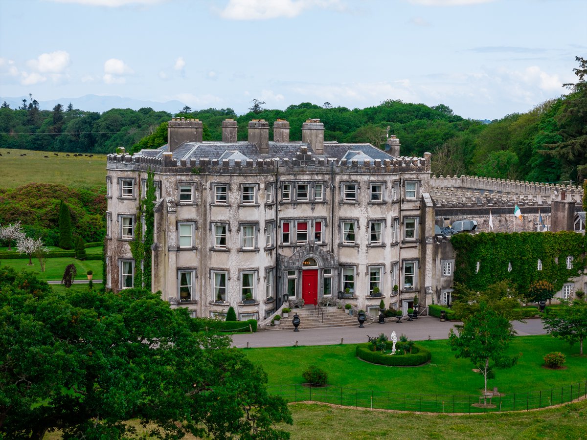 Ballyseede Castle never disappoints 🏰

With amazing B&amp;B, fine-dining and afternoon tea offers available – book your stay along the Wild Atlantic Way now!

#BallyseedeCastle #VisitTralee #WildAtlanticWay #Hotel
