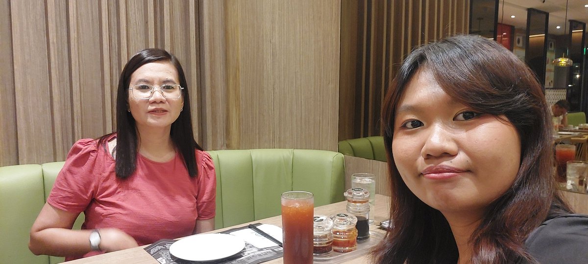 audley1112's tweet photo. Date with my panganay https://t.co/00ZjX3q2Ep