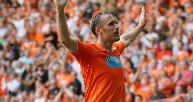 BFC_ExPlayers's tweet image. Happy 48th Birthday today to former Pool striker ( in 2 spells ) ... the LEGEND that is Brett Ormerod @B1orm 

Hope you have a great day Brett !
👍😀🎂⚽️🥅🍊

#TopMan 
#WhatACharacter
#LovedPlayingForThePool
#SupporterOfOurFPA